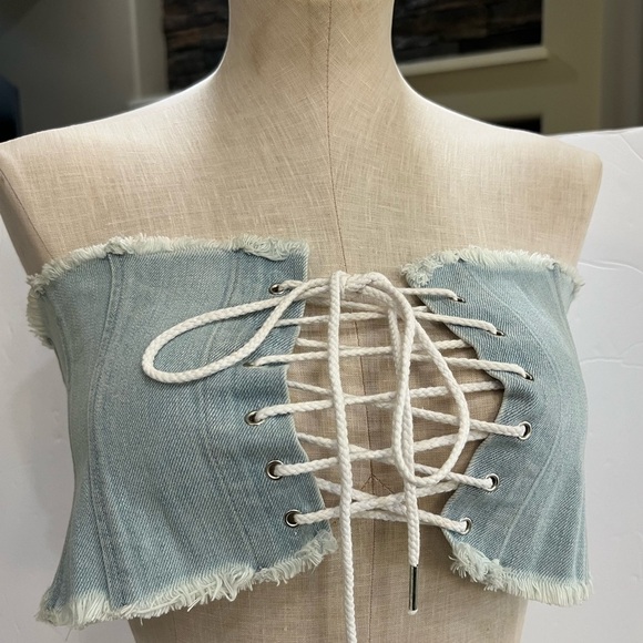 NWT🏷️ FOREVER 21 ✨✨ tube top - DENIM 👖size M - Picture 1 of 5